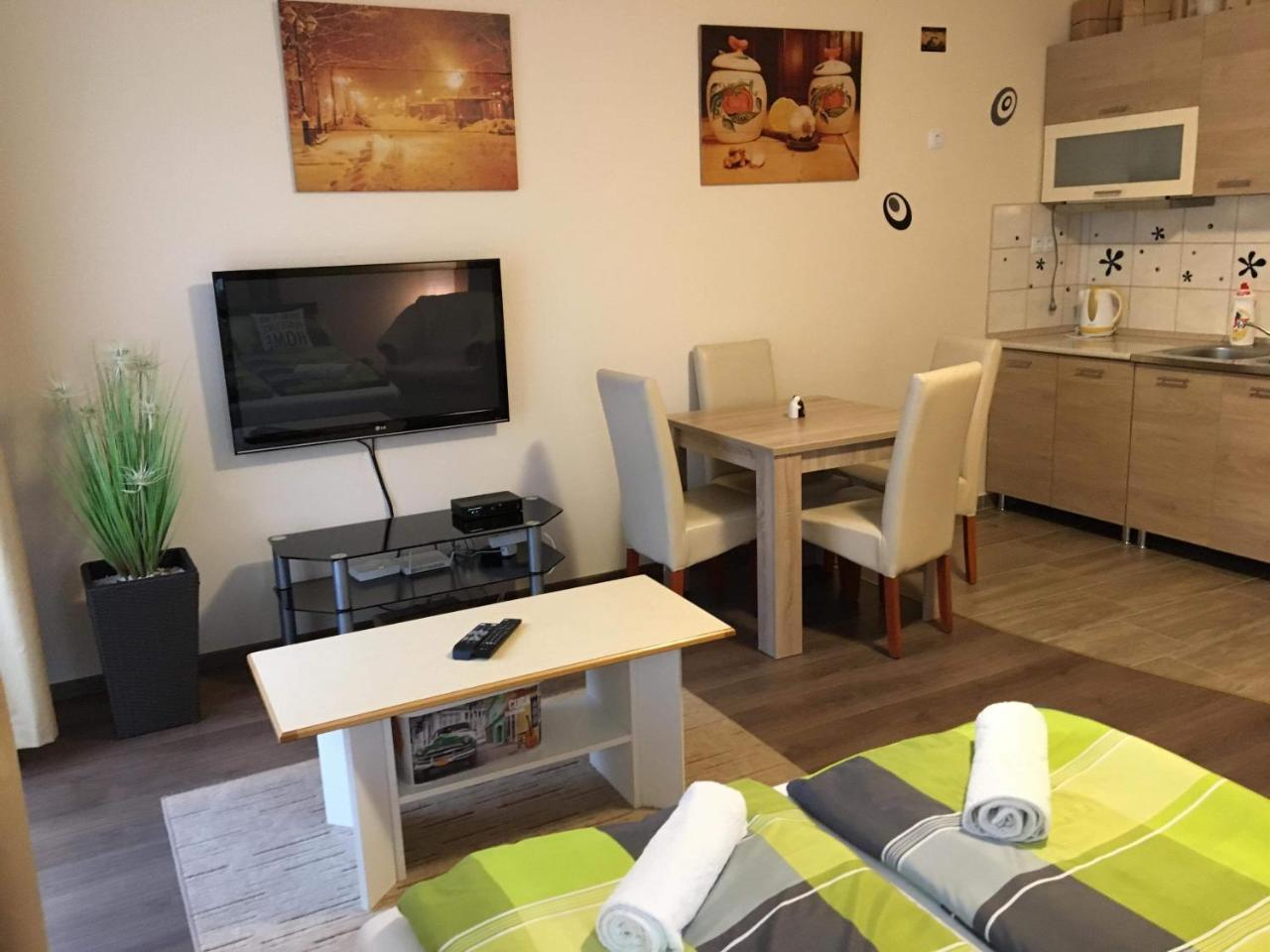 My Home Apartman Hajdúszoboszló Zewnętrze zdjęcie